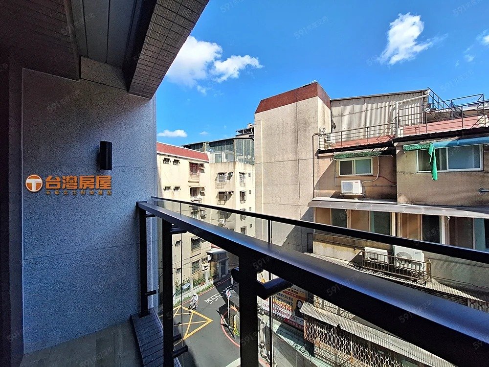 士林區★近美日僑學校★嶄新落成三房兩衛★