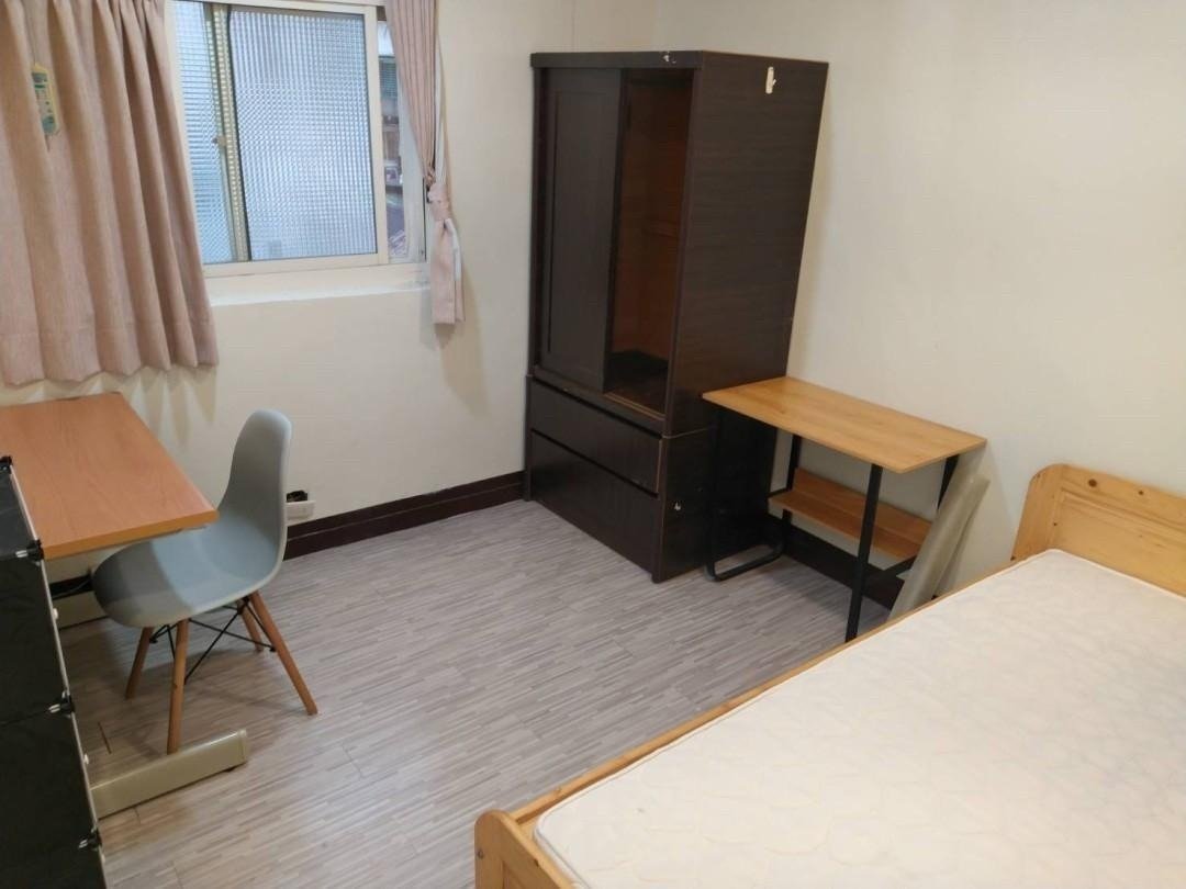 淡大 水源街  優質套房 302房
