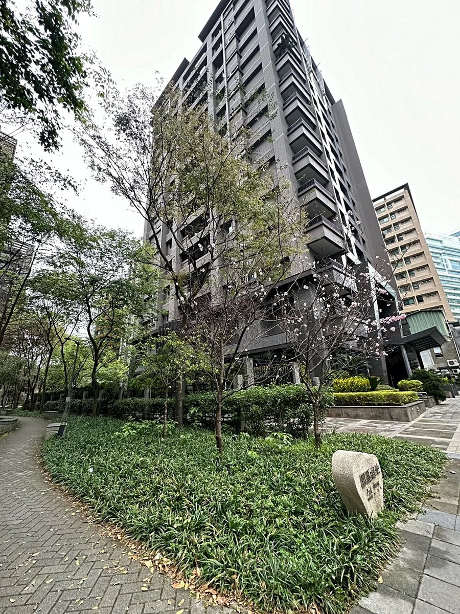 南港軟體園區捷運站 優質社區 含車位